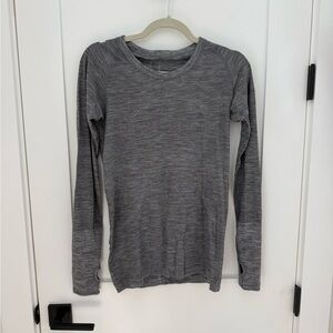 lululemon athletica Gray Long Sleeve Top